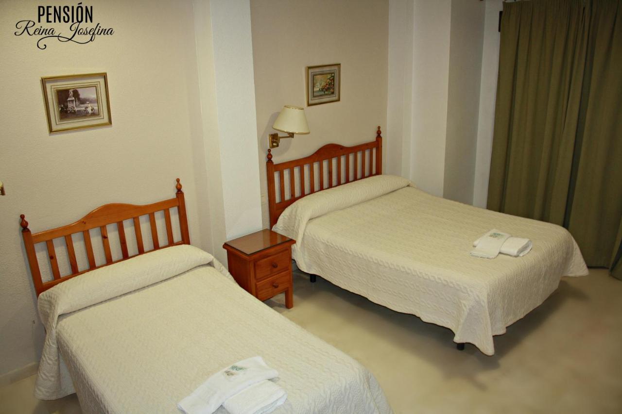 Santafé Pension Reina Josefina מראה חיצוני תמונה